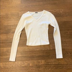 White longsleeved brandy Melville top